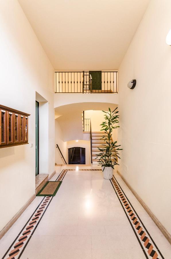 Апартаменти Flat 13: Elegante E Luminoso Con Terrazzo Privato Болонья Екстер'єр фото